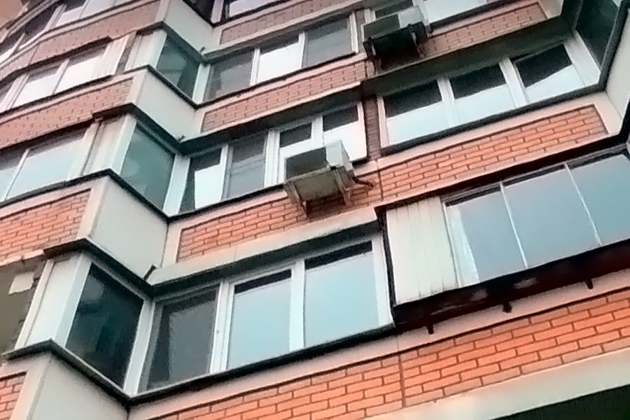 Остеклении и отделка лоджий в домах П44Т с учётом особенностей Сапожок,  Утюжок и  Лодочка
